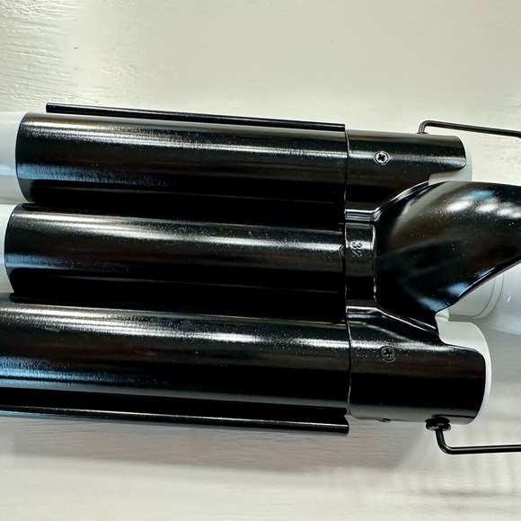 Bondi Boost hair waver wand 25mm - Picture 2 of 5